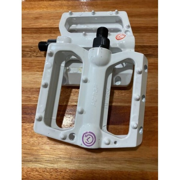 Pedales plataforma aluminio playeros