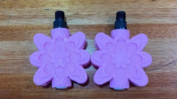 Pedales Feimin playeros mod.flor para niña