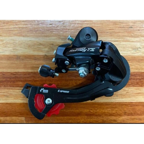 Cambio Shimano Trasero Mod. TZ - 500 6V.
